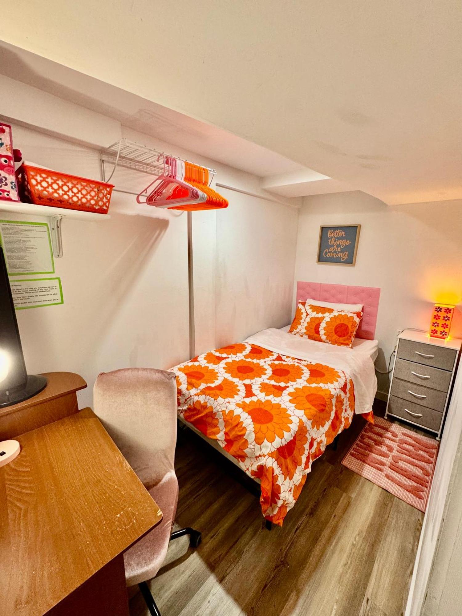 Private Tiny Room On The 1St Floor With Shared Bathroom Near Airport And Downtown Seattte Seattle Exterior photo